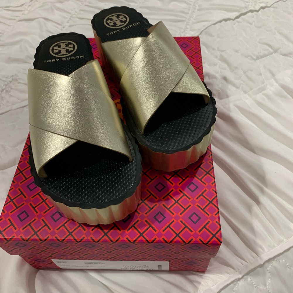 Gold Wedges ..